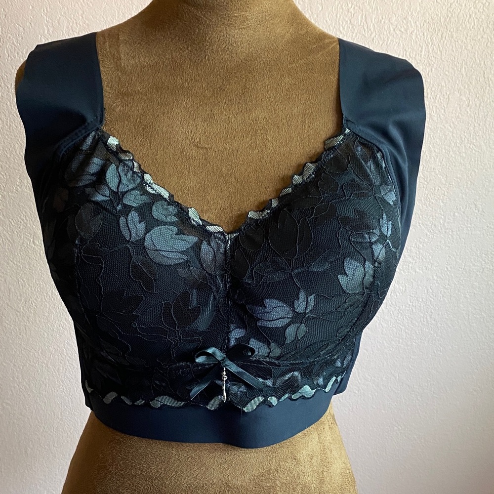 SENOBRA Elegant Floral Lace Bra in Black